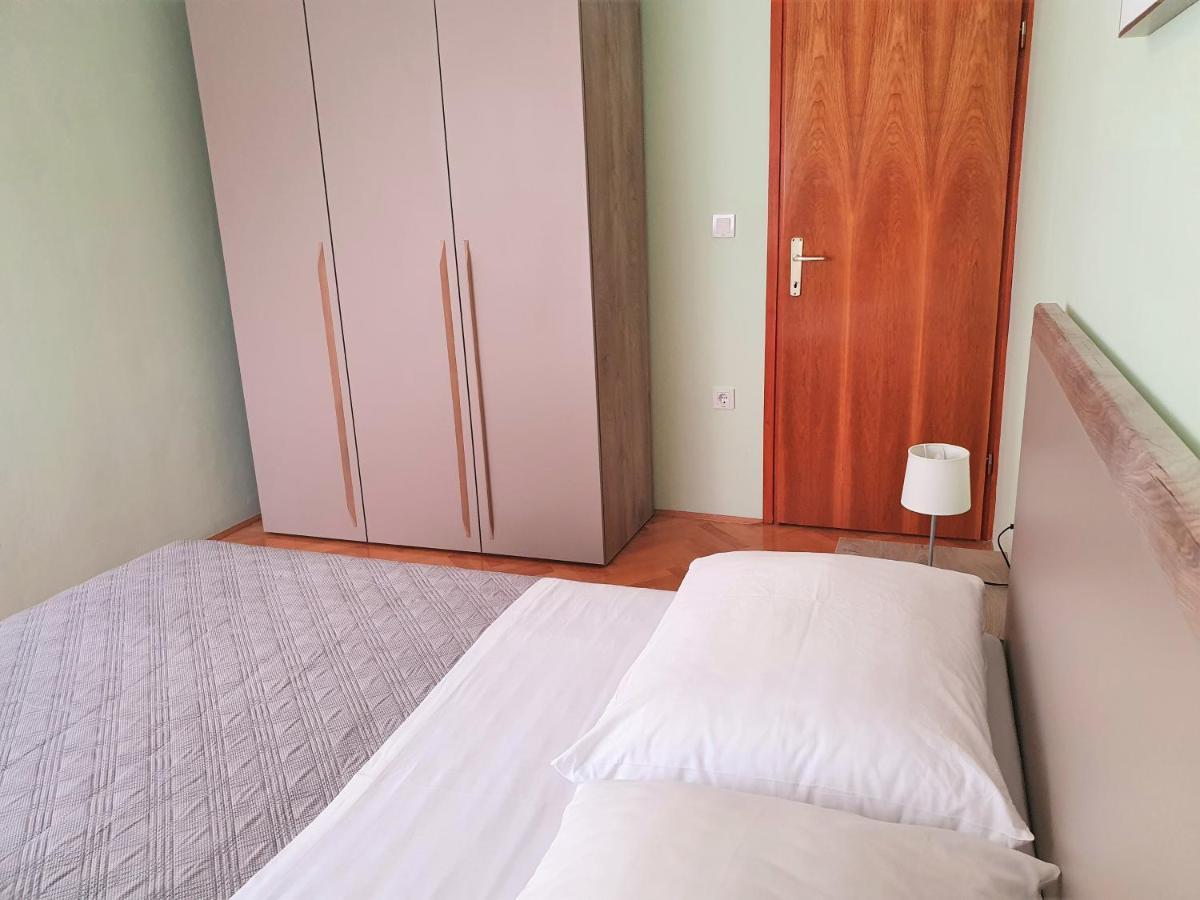 Apartments Martina Vodice Exterior foto