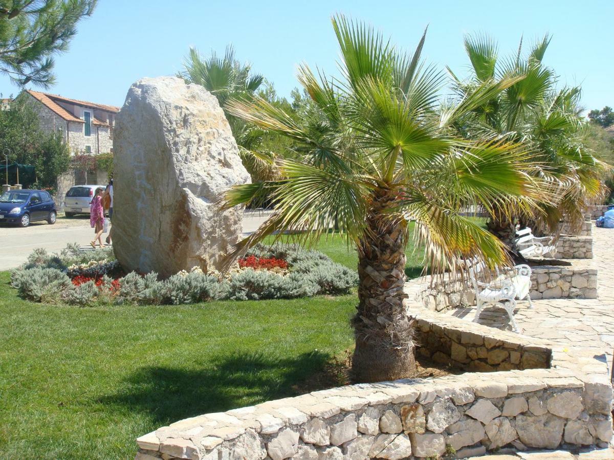 Apartments Martina Vodice Exterior foto
